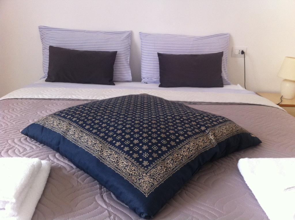 קליארי B&B Majestade חדר תמונה