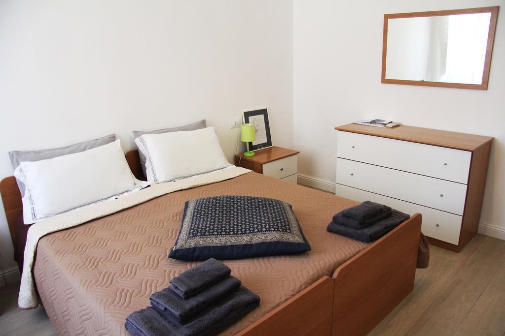 קליארי B&B Majestade חדר תמונה